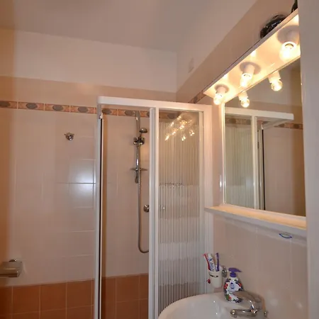 Coastal Escape - Modern Flat With Wi-fi شقة