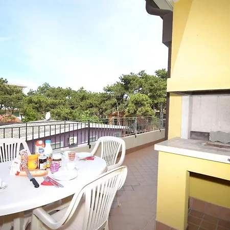 Coastal Escape Modern Flat With Wi-fi Apartment Bibione
