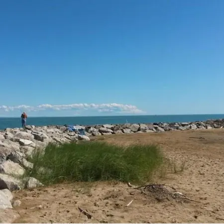 Coastal Escape Modern Flat With Wi-fi Bibione